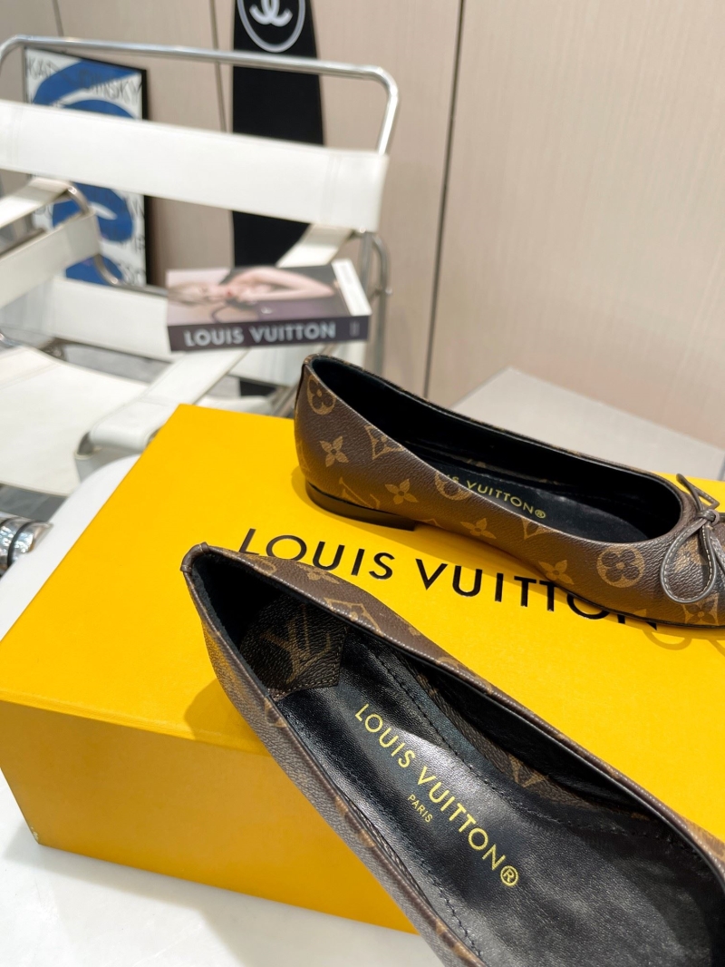 LV flat shoes